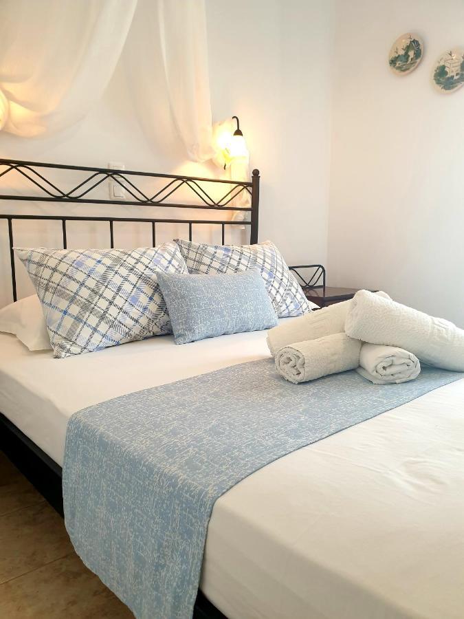 Sifnos Hotel Benaki Platis Gialos  Exterior photo