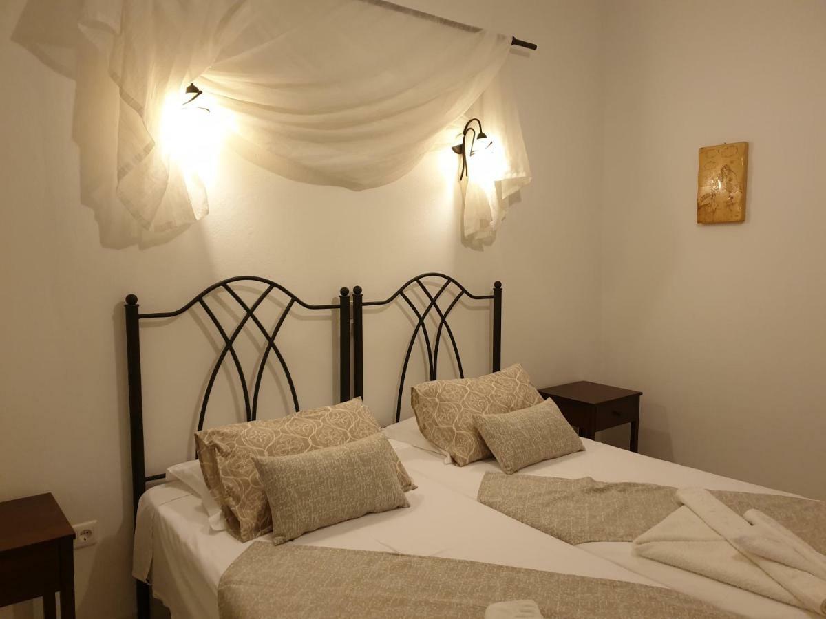Sifnos Hotel Benaki Platis Gialos  Exterior photo